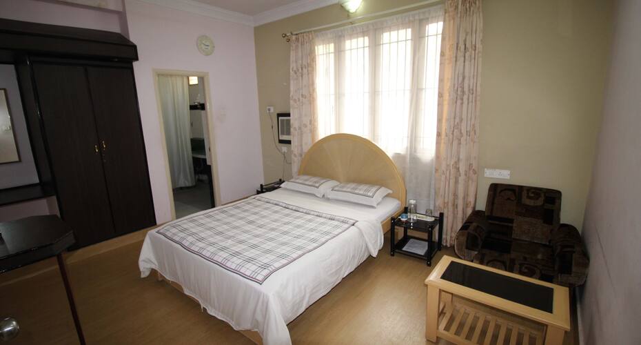 Stately Homes Domlur Layout, Bangalore 5